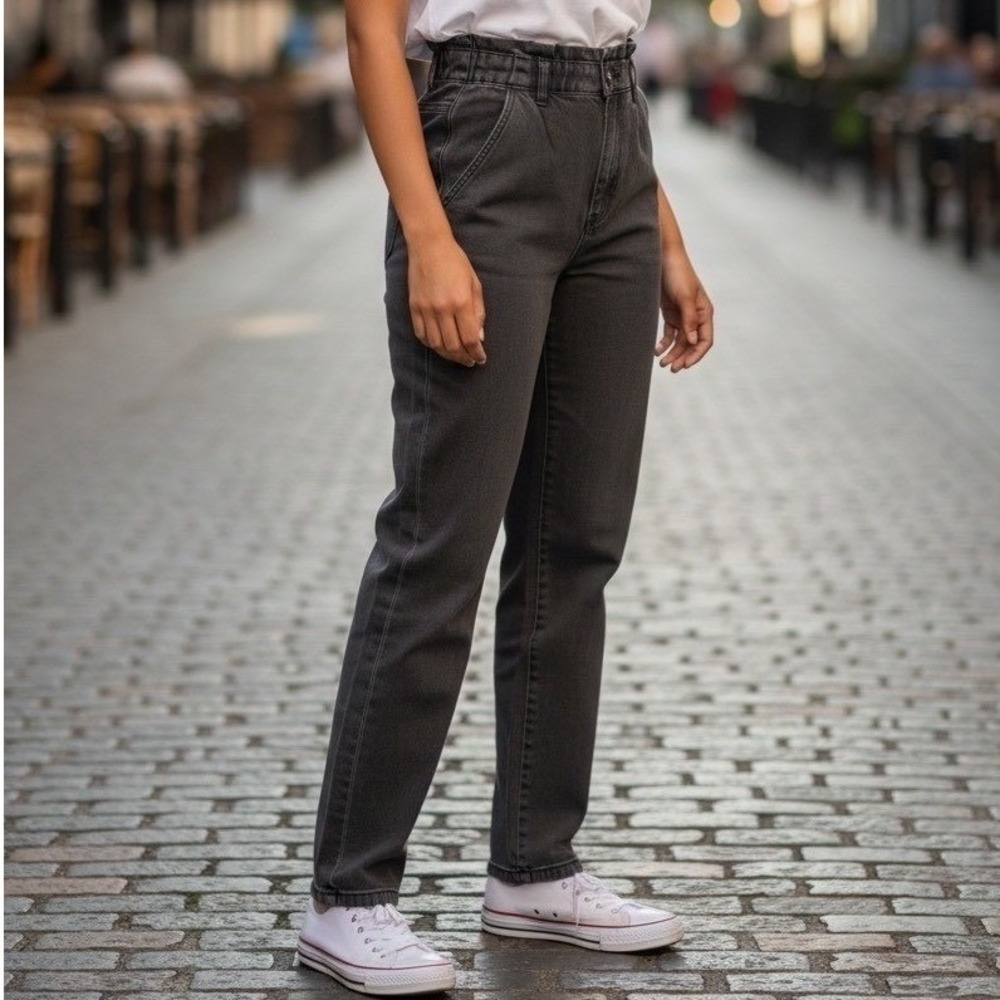✨PacSun Women's Gray Wash Paper Bag Waist Mom Jeans 33X32 Trendy Denim Pockets